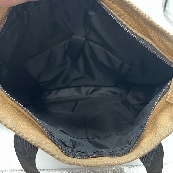 Pacific Coast Trail Traveler’s Bag 16X16X4 Tan & Black backpack or shoulder bag - Picture 5 of 10